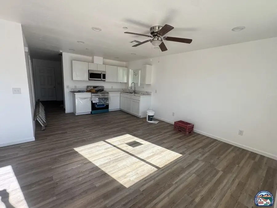714 Colegrove Rd, Brawley, CA 92227 - #3