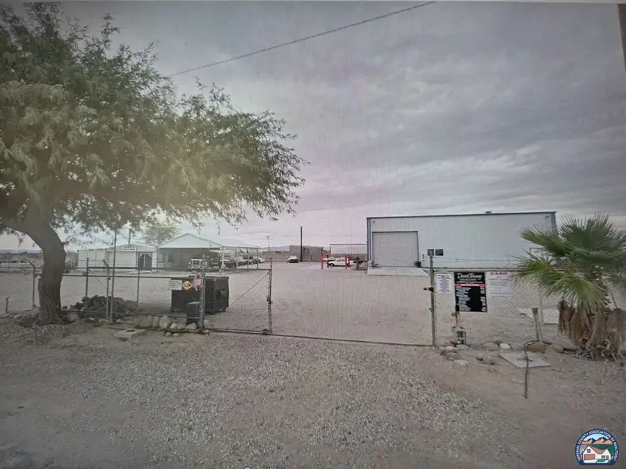 2294 Cleveland Ave, Thermal, CA 92274 - #3