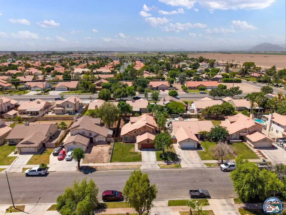 2429 Sandalwood Dr, El Centro, CA 92243 - #1