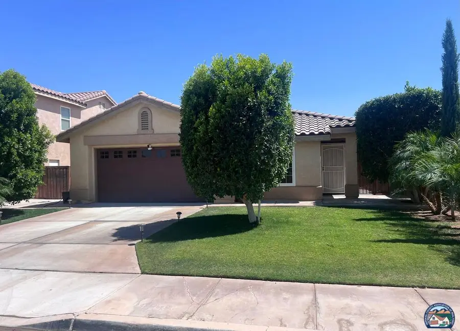 184 Marina Ct, Imperial, CA 92251 - #2
