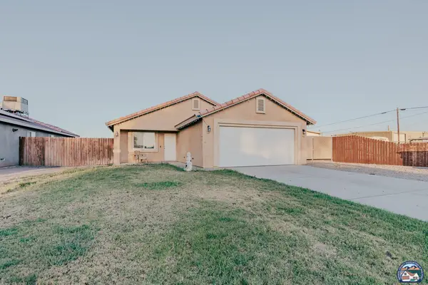142   Norman Ct, Brawley, CA 92227