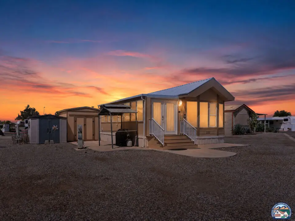 1716 Sunbeam Lake Dr, El Centro, CA 92243 - #1