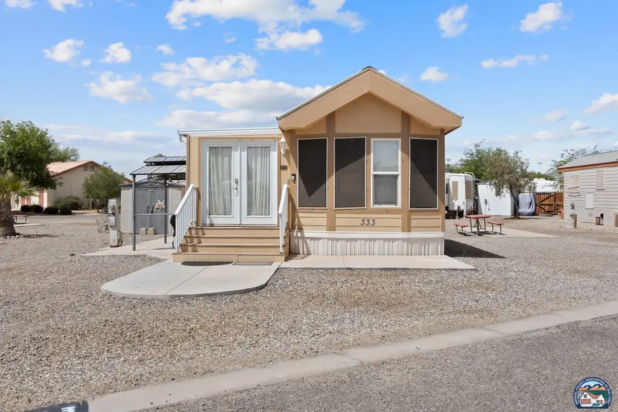 1716 Sunbeam Lake Dr, El Centro, CA 92243 - #2