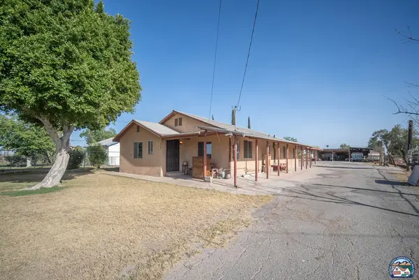 1674 I St, Brawley, CA 92227