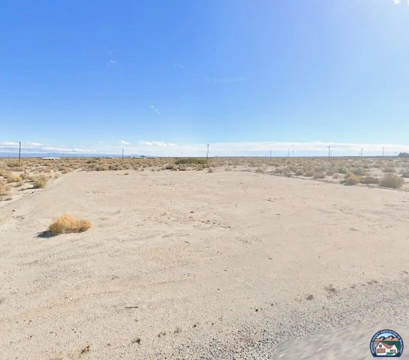2230 Santa Barbara Ave, Thermal, CA 92274 - #3