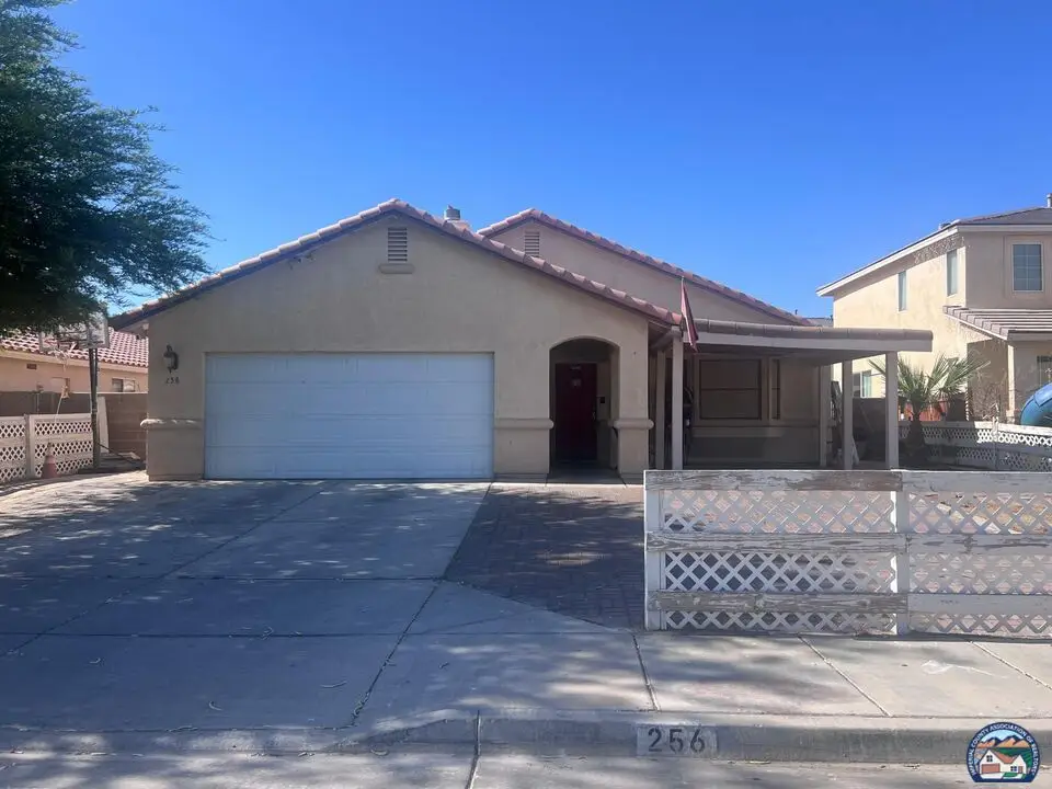 256   La Paz Dr, Imperial, CA 92251 - #1