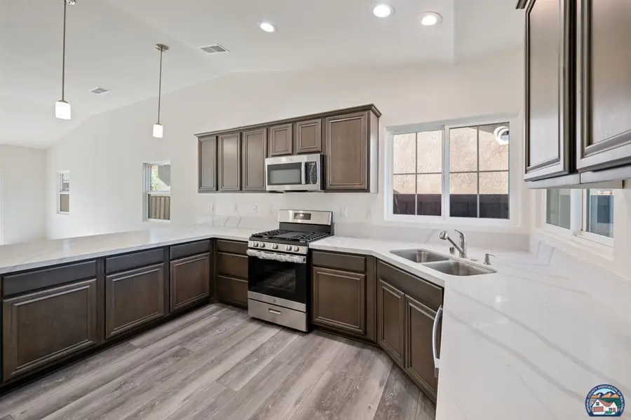 852   Bougainvillea Ct, Brawley, CA 92227 - #2