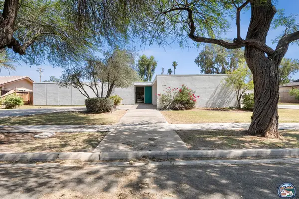 1228   Pepper Dr, El Centro, CA 92243
