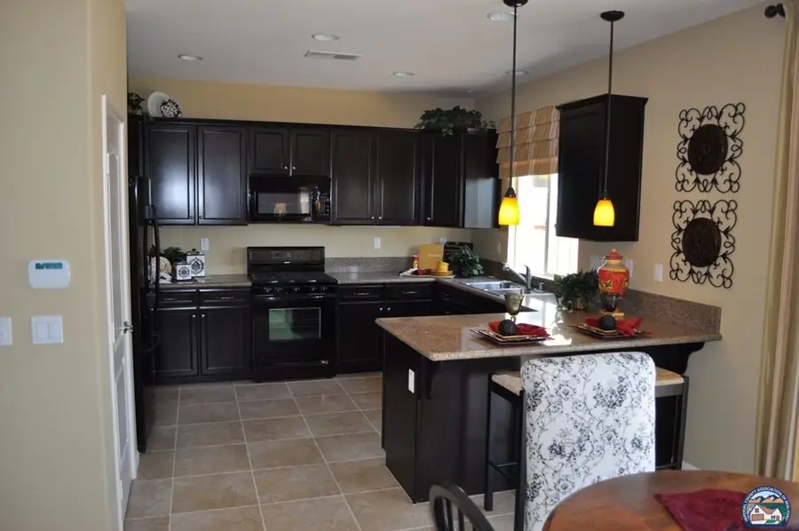 663 Costa Azul St, Imperial, CA 92251 - #3