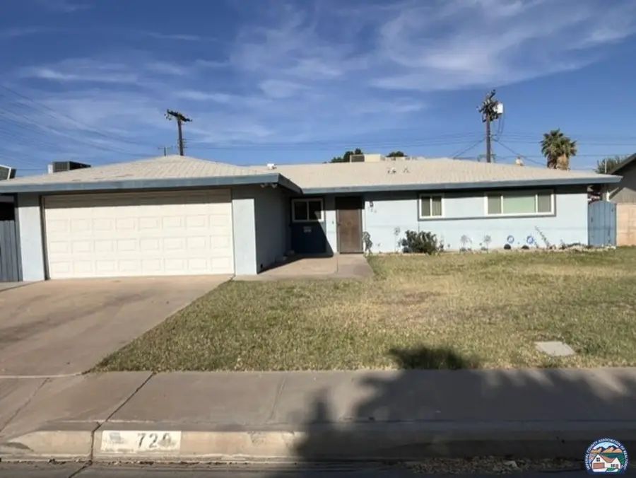 720 S 3rd St, Brawley, CA 92227 - #2