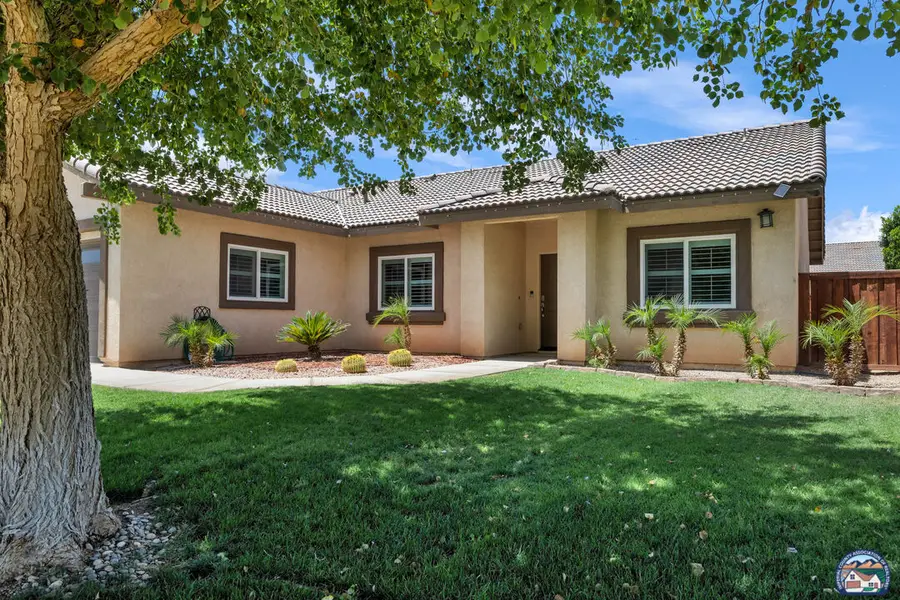 983 Santillan St, Brawley, CA 92227 - #3