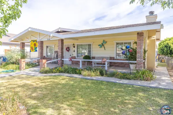 359 J St, Brawley, CA 92227