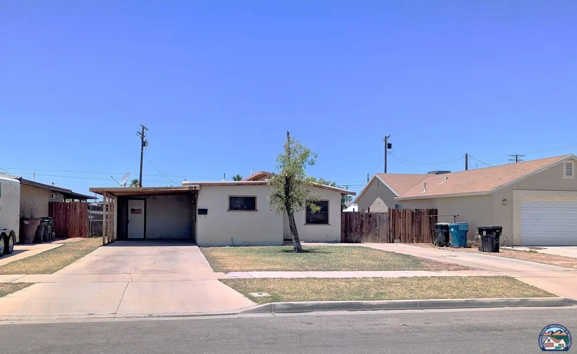 315  S F St, Imperial, CA 92251 - #1