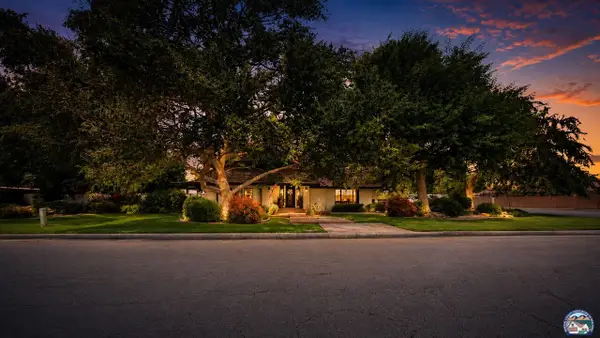 303 Terrace Dr, Brawley, CA 92227