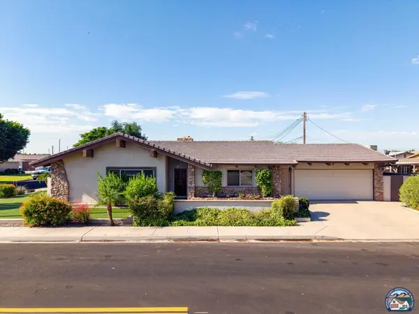 456 Julia Dr, Brawley, CA 92227