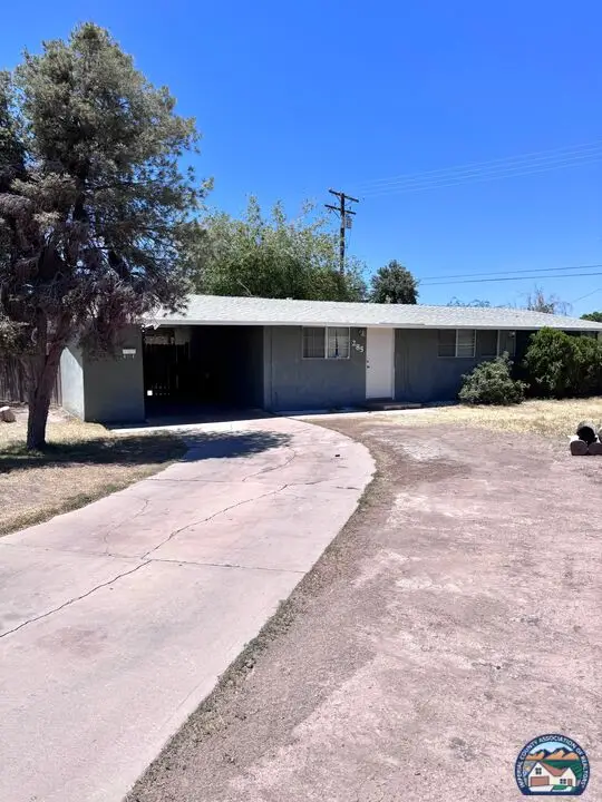 285  W D St, Brawley, CA 92227 - #1