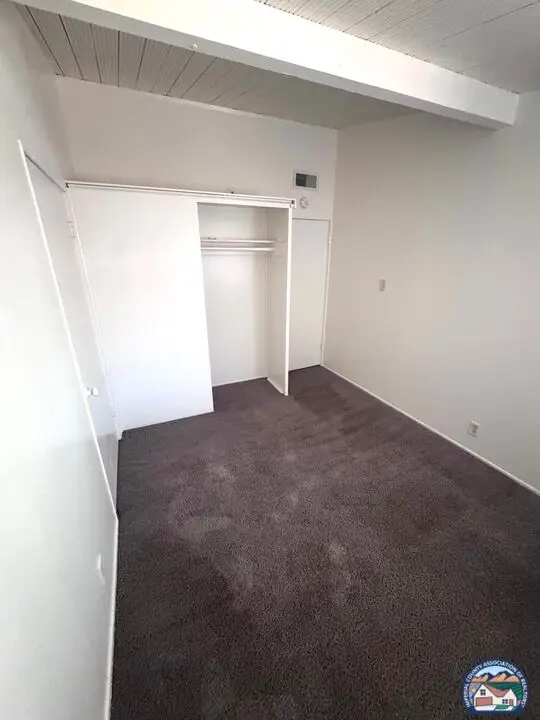 285  W D St, Brawley, CA 92227 - #3