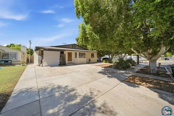 304 H St, Brawley, CA 92227