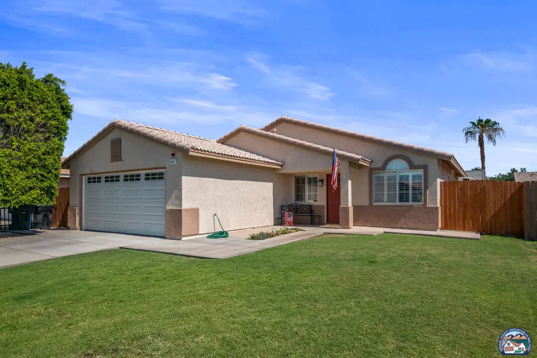 657 Sequoia St, Imperial, CA 92251 - #1