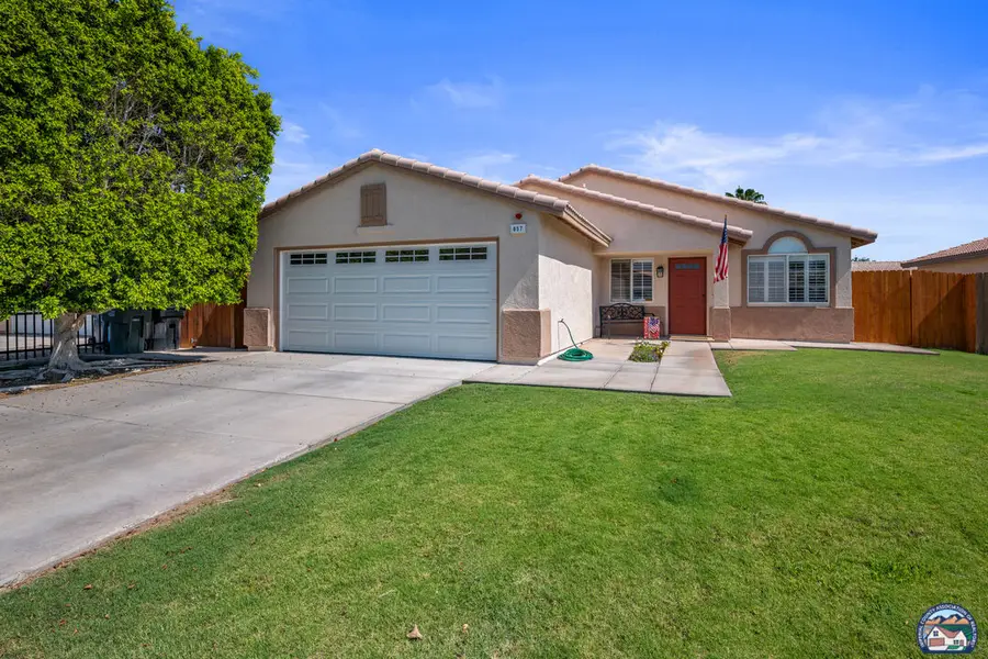 657 Sequoia St, Imperial, CA 92251 - #3
