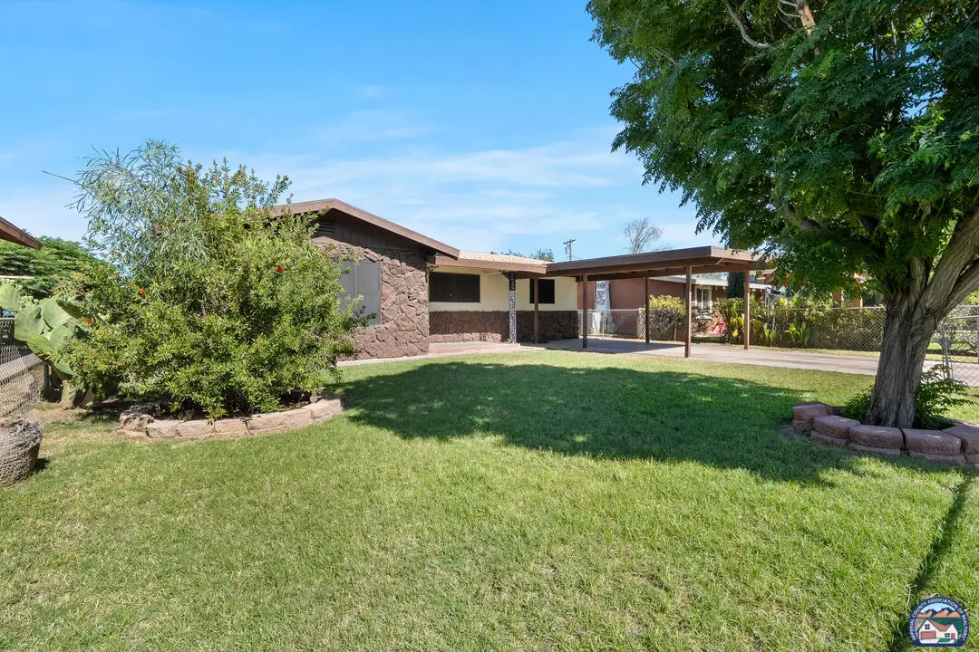665  S Adams St, Brawley, CA 92227 - #1