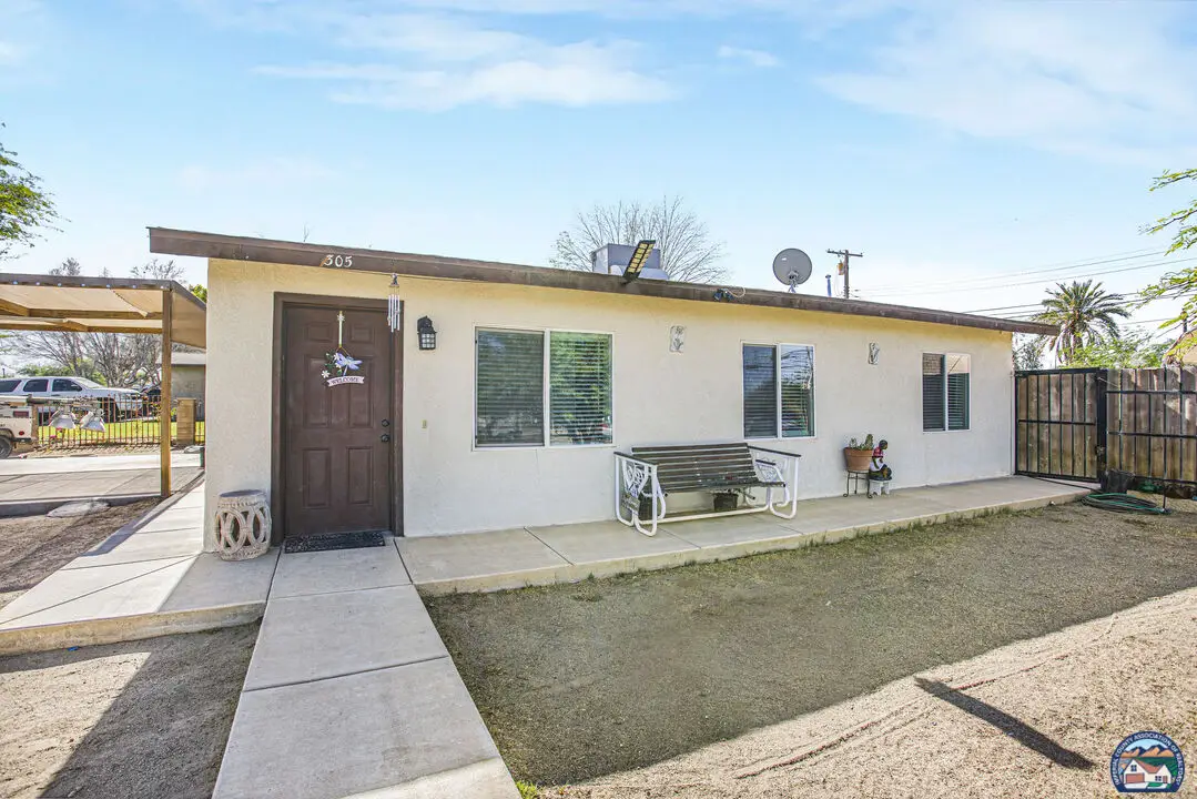 305  S Imperial Ave, Calipatria, CA 92233 - #1