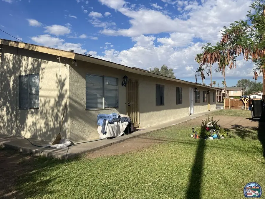 522 Blair Ave, Calexico, CA 92231 - #2