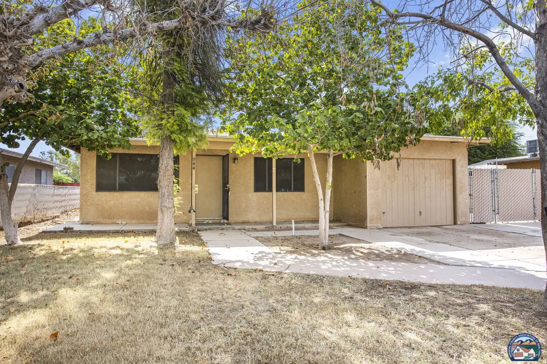 944   Chestnut Ave, Holtville, CA 92250 - #1