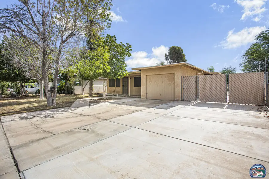 944   Chestnut Ave, Holtville, CA 92250 - #2