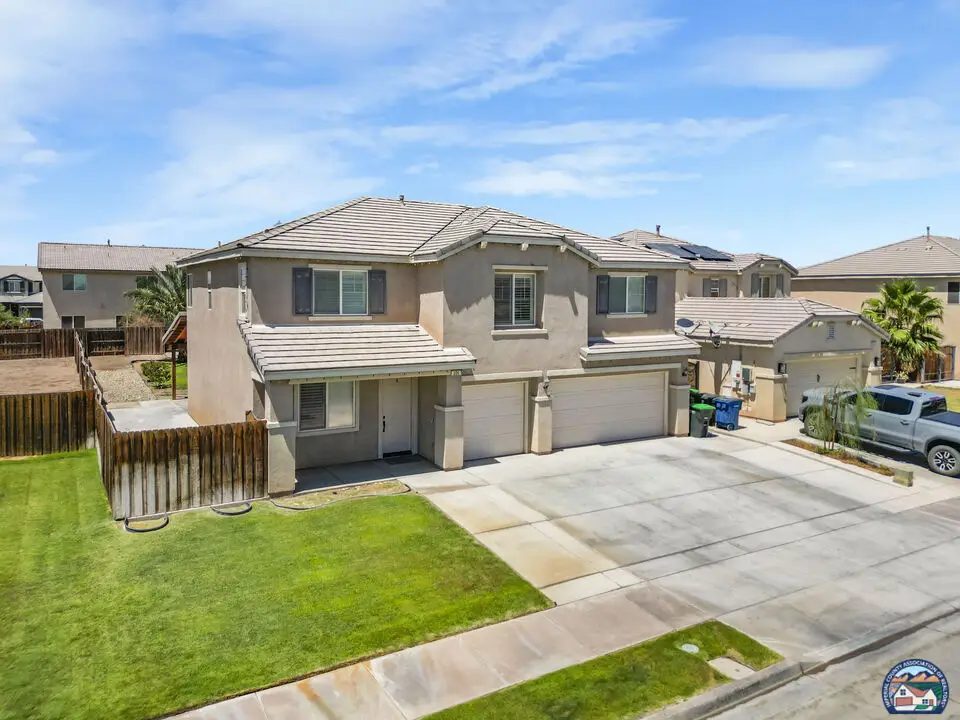 226 Robert J Porter Dr, El Centro, CA 92243 - #1