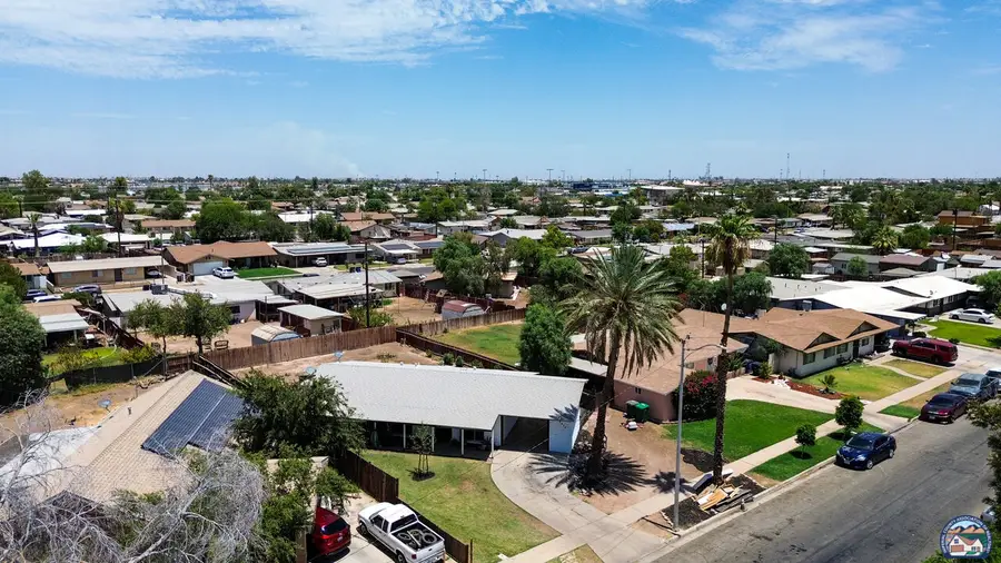 1574   Lenrey Ave, El Centro, CA 92243 - #2