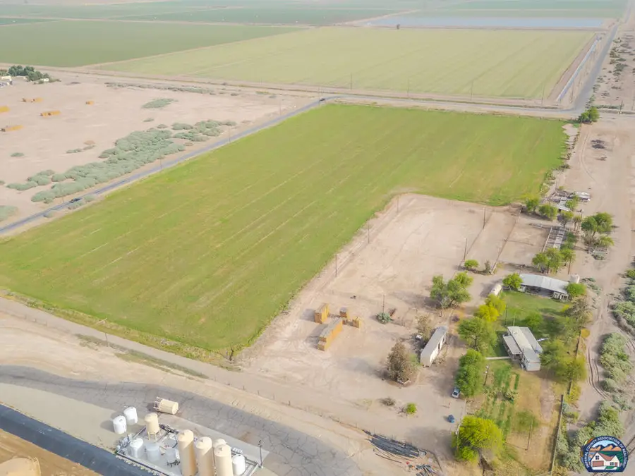 6349 Kershaw Rd, Calipatria, CA 92233 - #2