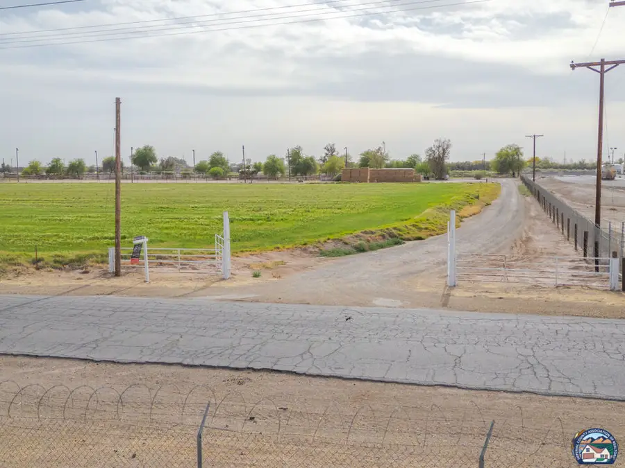 6349 Kershaw Rd, Calipatria, CA 92233 - #3