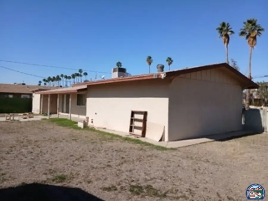 408 W Barioni Blvd, Imperial, CA 92251 - #3