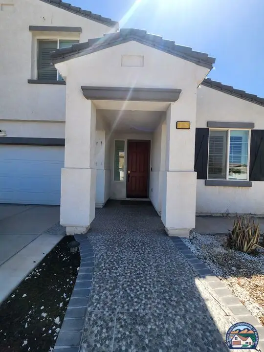 718   Hontza Ct, Brawley, CA 92227 - #2