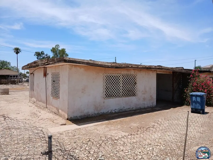 2120 Mcdonald Dr, El Centro, CA 92243 - #2