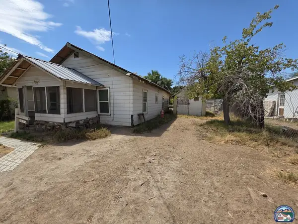 176  E 6th St, Westmorland, CA 92281
