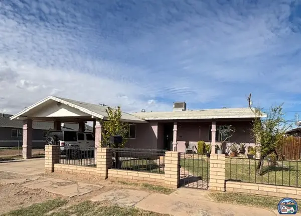 842 W Euclid Ave, El Centro, CA 92243
