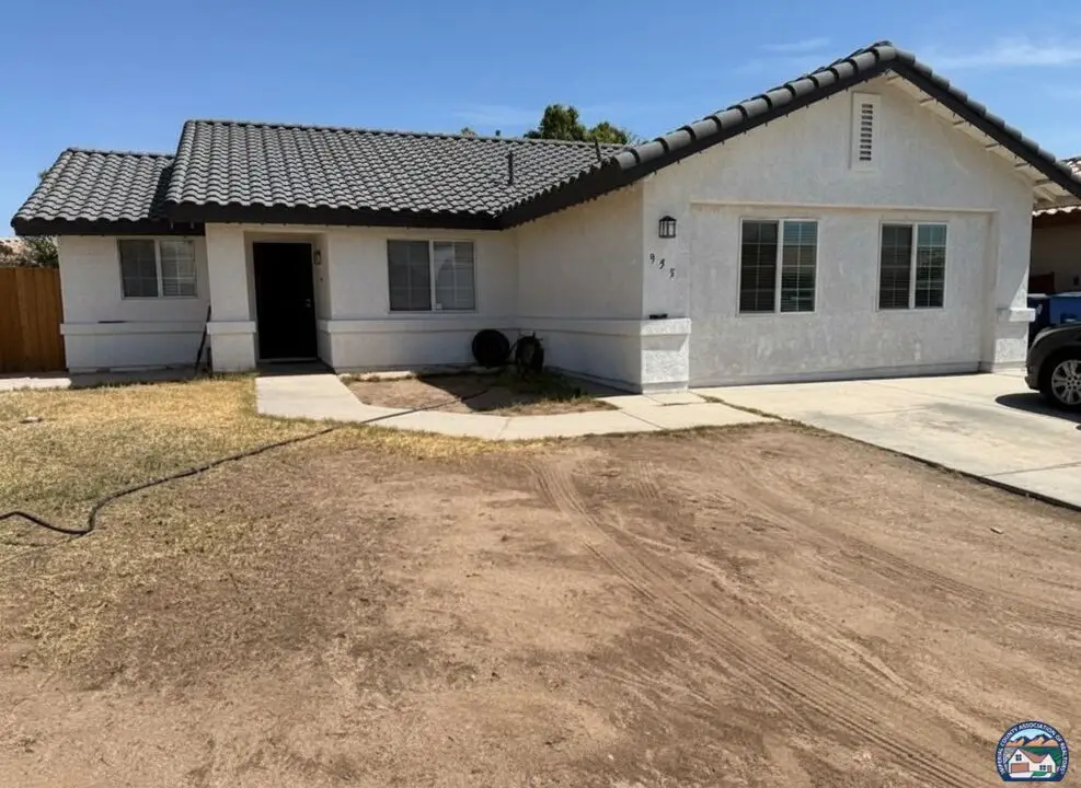 955   Corrales St, Calexico, CA 92231 - #1
