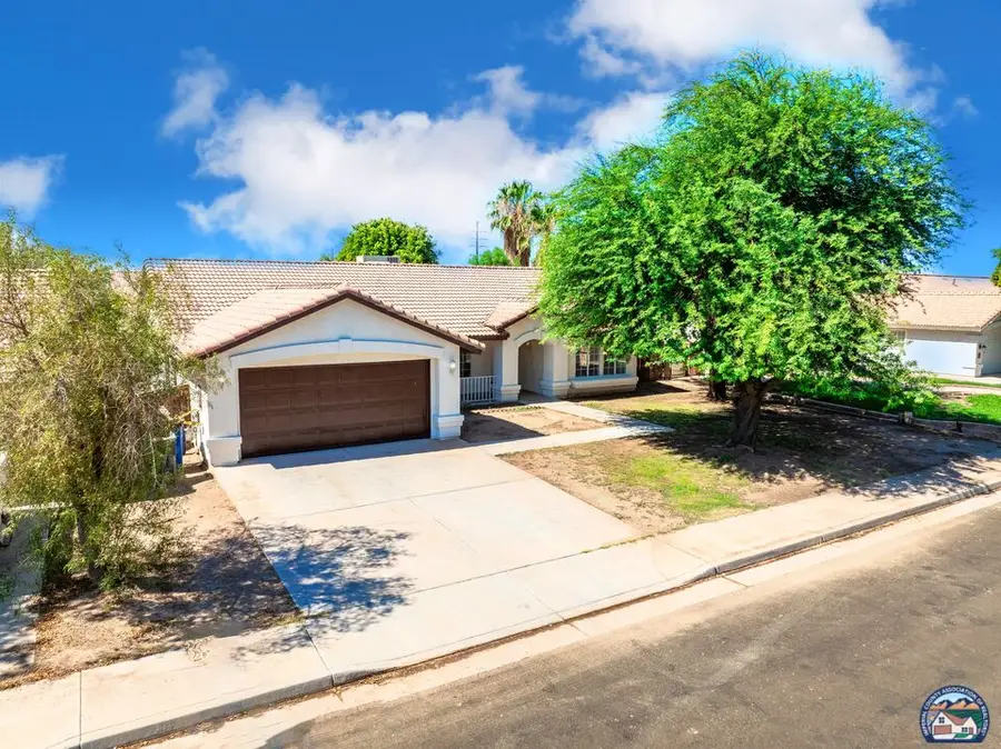 1060   Calle Del Cielo, Brawley, CA 92227 - #2