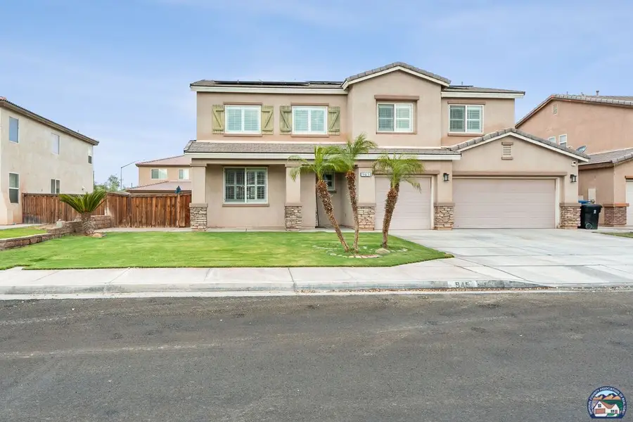 945   Evelyn Ave, Brawley, CA 92227 - #2