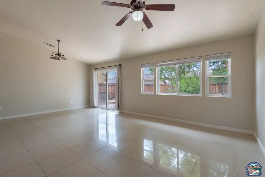 182  W Madrone Cir, Imperial, CA 92251 - #3