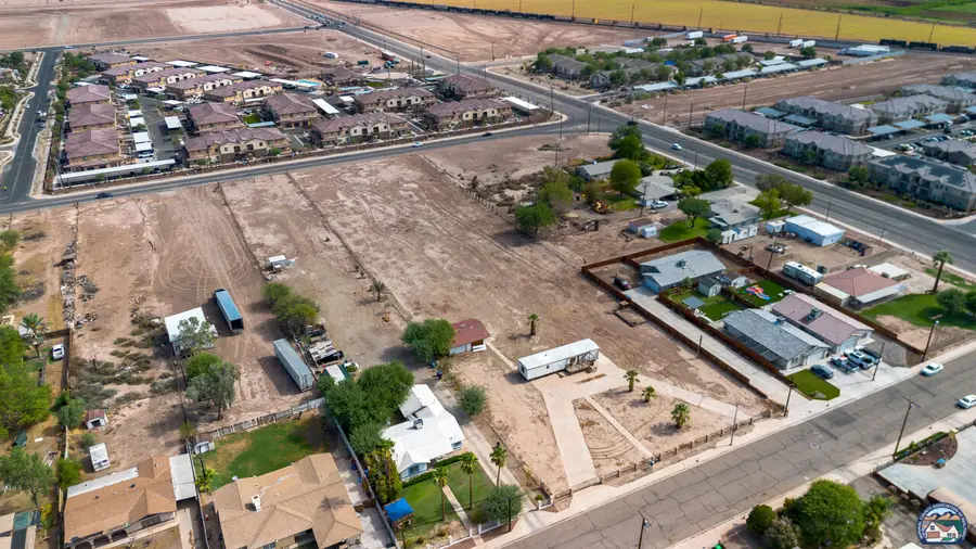 850 W El Dorado Ave, El Centro, CA 92243 - #3
