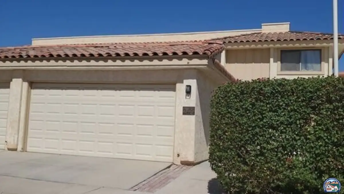 245  NW River Park Ln, Brawley, CA 92227 - #1
