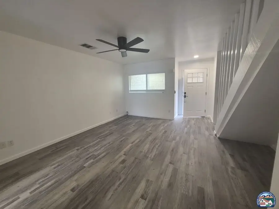 245  NW River Park Ln, Brawley, CA 92227 - #2