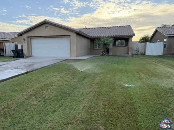 968 J Tapia Ct, Calexico, CA 92231