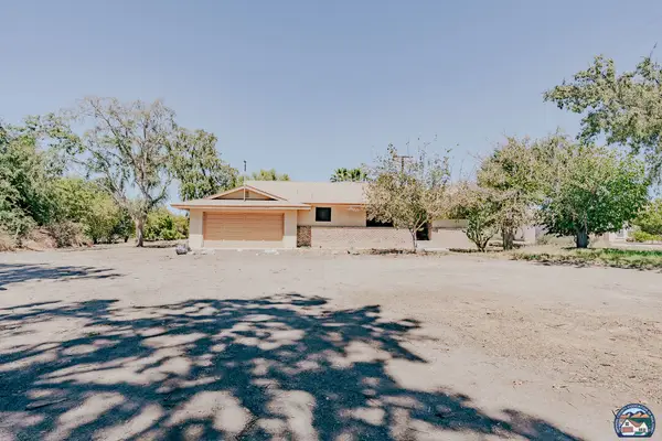 1078 W Evan Hewes Hwy, El Centro, CA 92243
