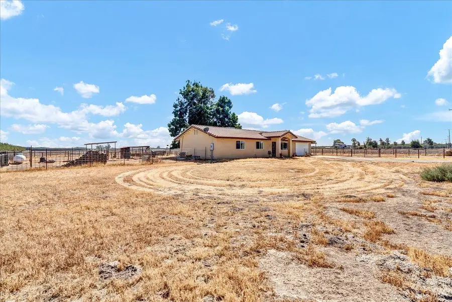 14709 Houston Avenue, Hanford, CA 93230 - Image #3