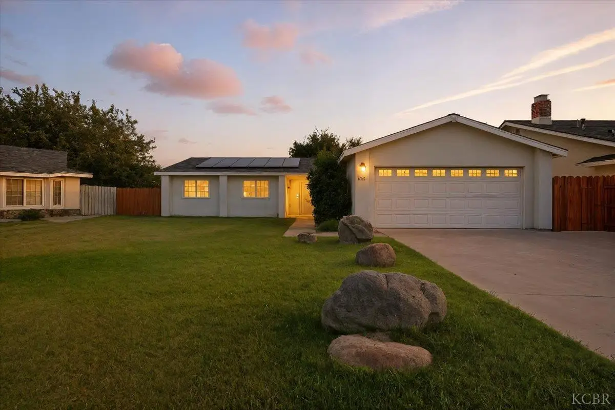 2123 Cottonwood Court, Hanford, CA 93230 - Image #1