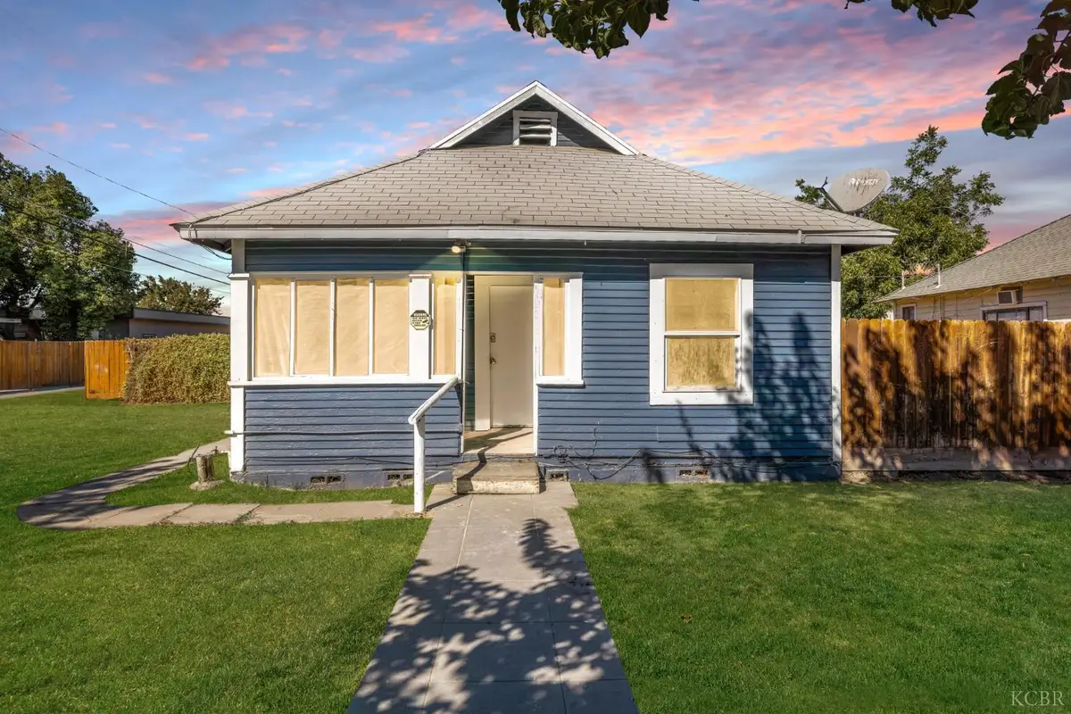 916 Norboe Avenue, Corcoran, CA 93212 - Image #1